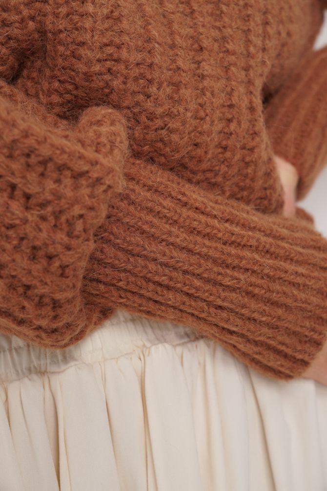 Nusa Alpaca Sweater