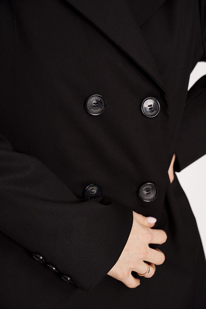 Petra Blazer