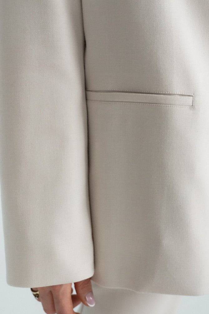 Anti Blazer