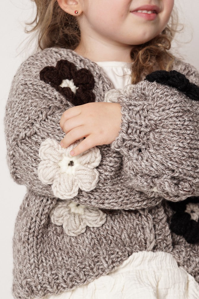 HAND MADE Flower PETIT Sweater