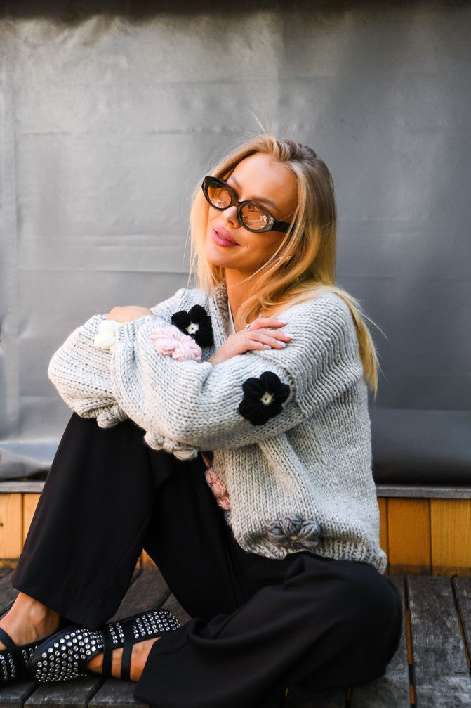 HAND MADE Flower sweater
