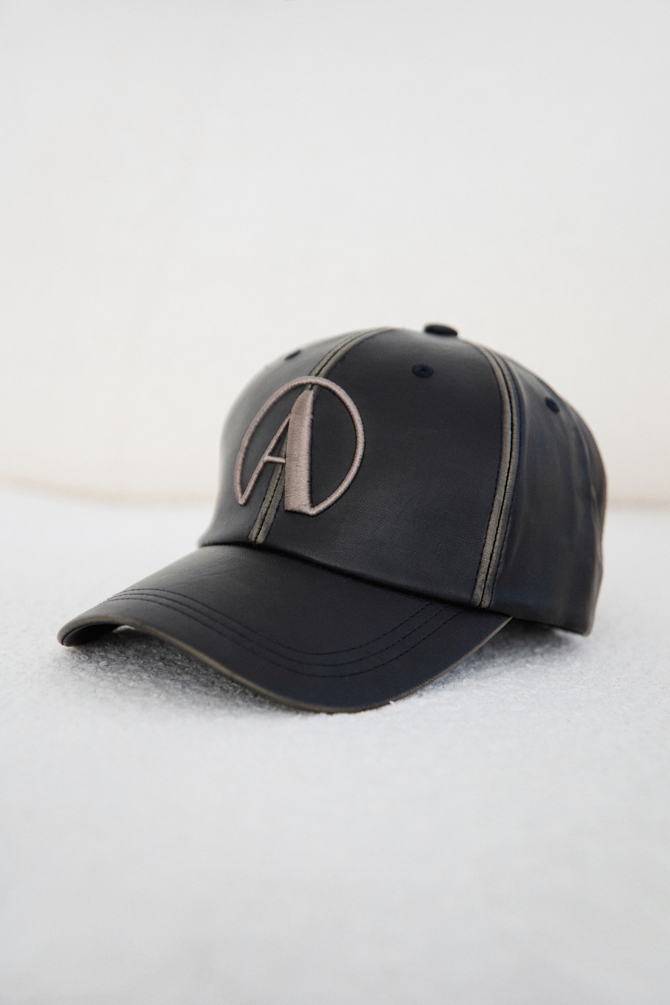 Czapka z daszkiem VINTAGE