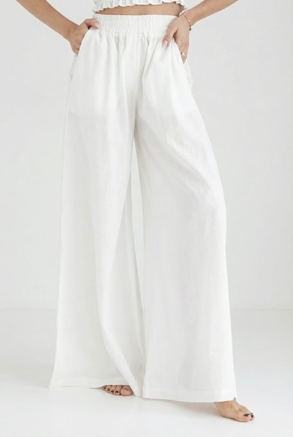 Linen wide-leg trousers