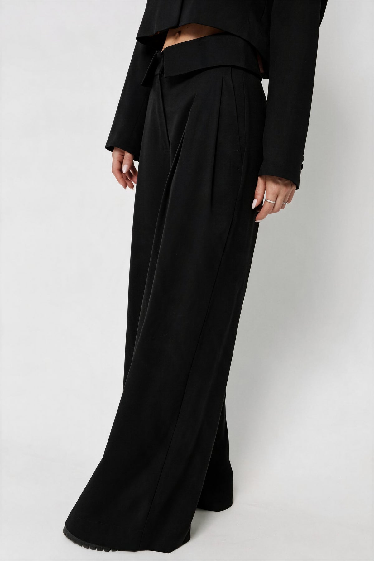 Avelin Blazer