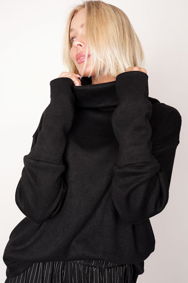 Tova oversize turtleneck