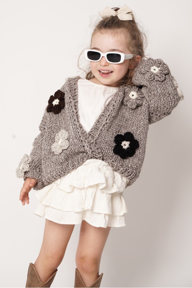 HAND MADE Flower PETIT Sweater