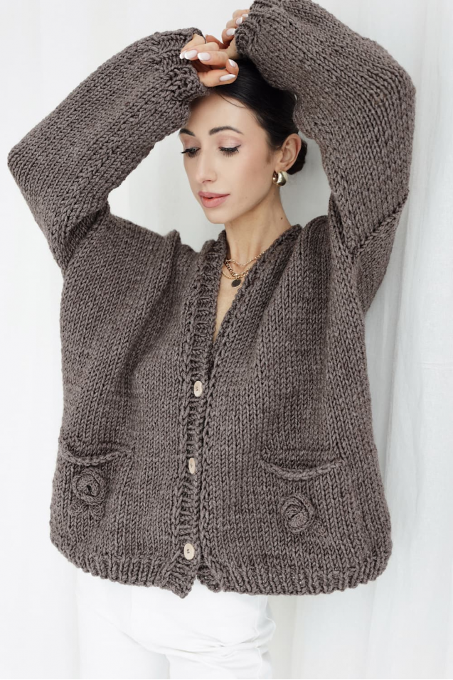 Sweter HAND MADE IRIS