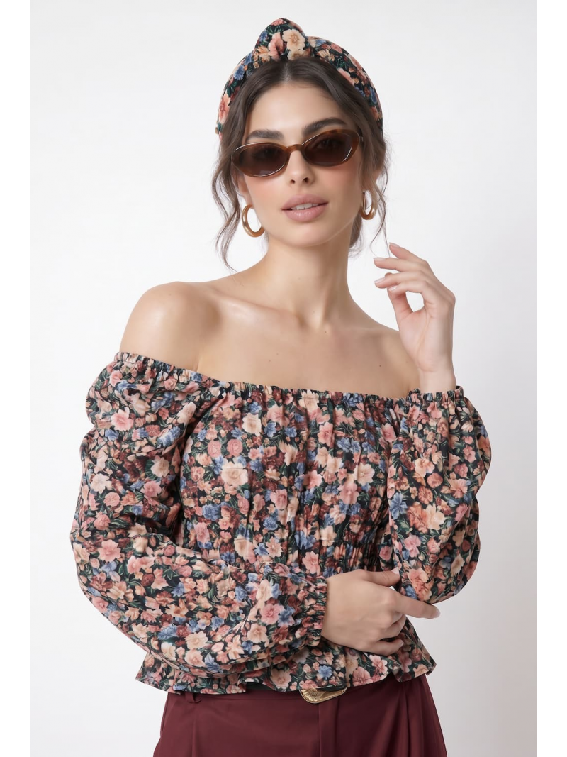 Vintage Blouse with frowning 