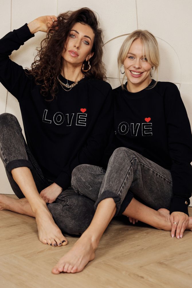 Love Sweatshirt