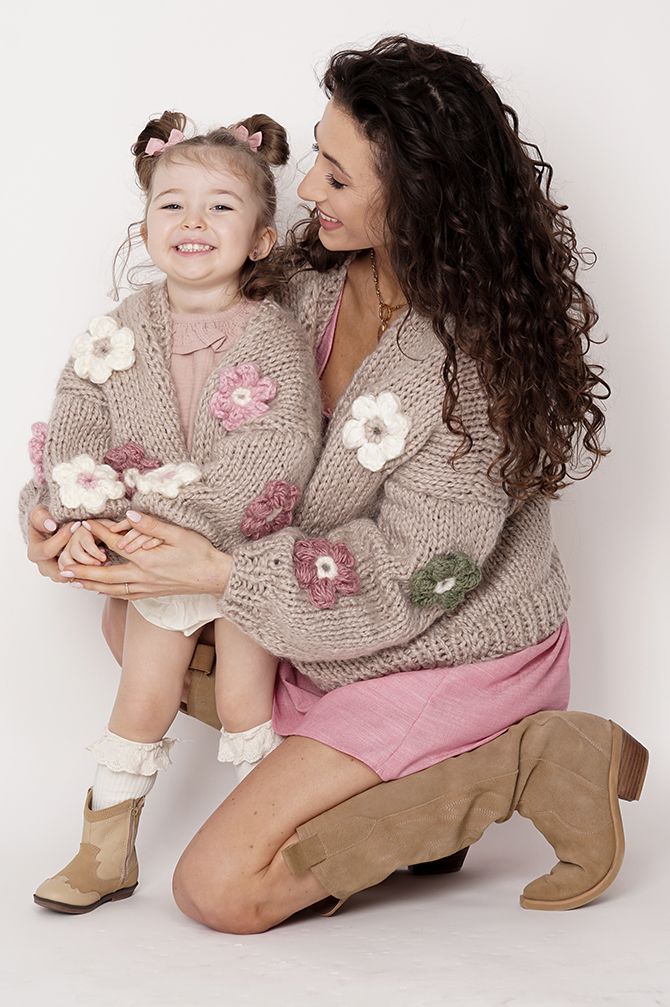 Sweter HAND MADE Flower PETIT