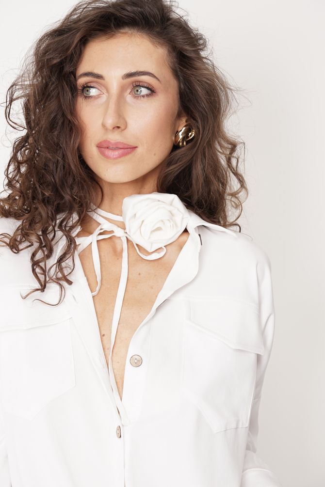 Decorative Rose Choker