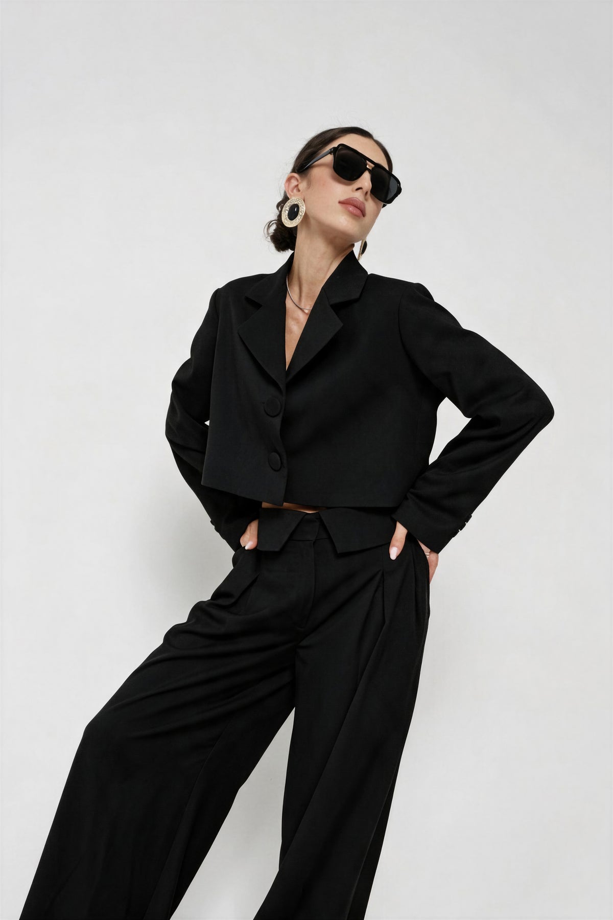 Avelin Blazer